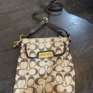 Coach Cross Bag (shoulder strap)